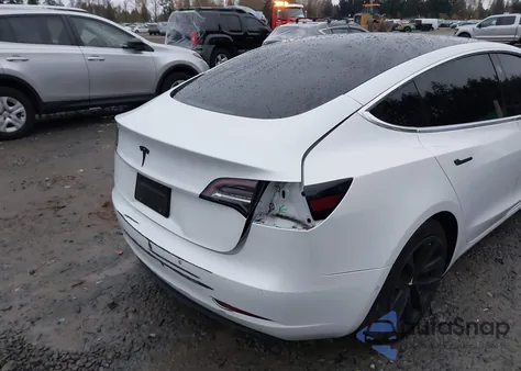 2020 Tesla Model 3 Standard Range Plus Rear-Wheel Drive/Standard Range Rear-Wheel Drive from USA, damaged, VIN 5YJ3E1EA7LF799447